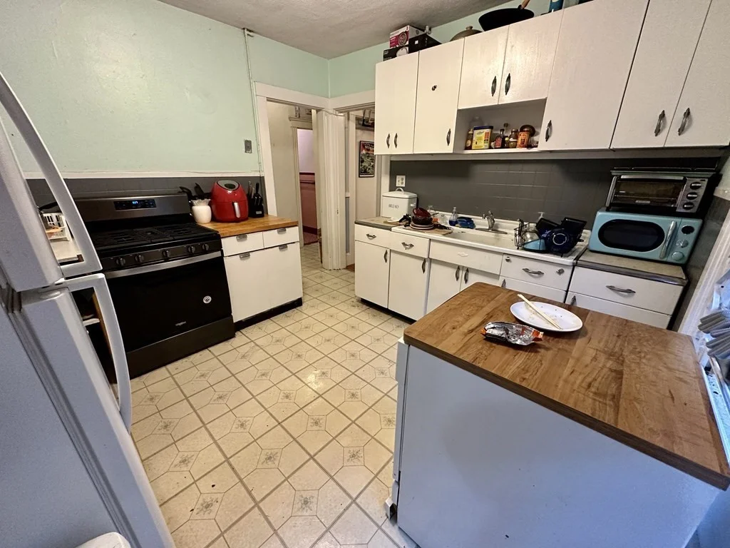 2 bed, 1 bath apartment for rent at 6 Boulevard Ter Unit 1, Brighton — photo 11 of 22