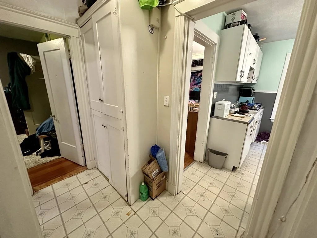 2 bed, 1 bath apartment for rent at 6 Boulevard Ter Unit 1, Brighton — photo 13 of 22
