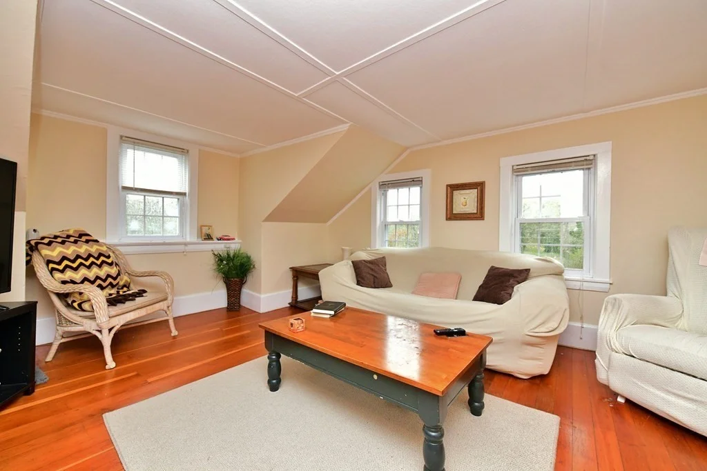 2 bed, 1 bath apartment for rent at 6 Bournedale Rd Unit 6B 2nd FL, Bournedale — photo 10 of 38