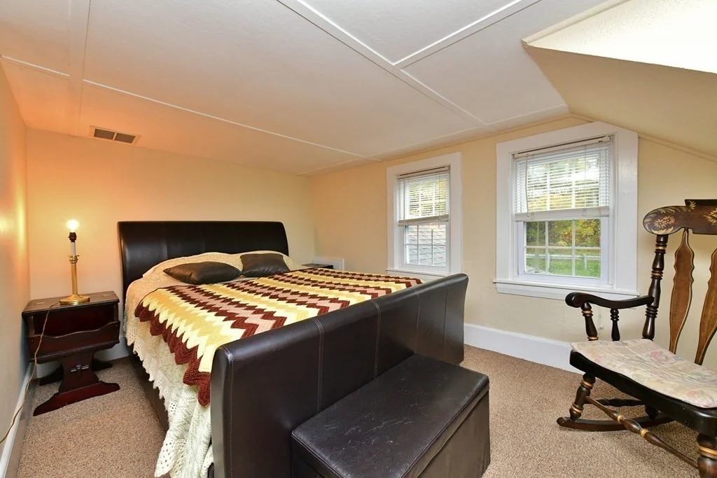 2 bed, 1 bath apartment for rent at 6 Bournedale Rd Unit 6B 2nd FL, Bournedale — photo 14 of 38