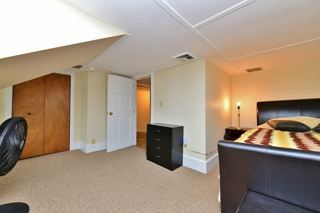 2 bed, 1 bath apartment for rent at 6 Bournedale Rd Unit 6B 2nd FL, Bournedale — photo 17 of 38
