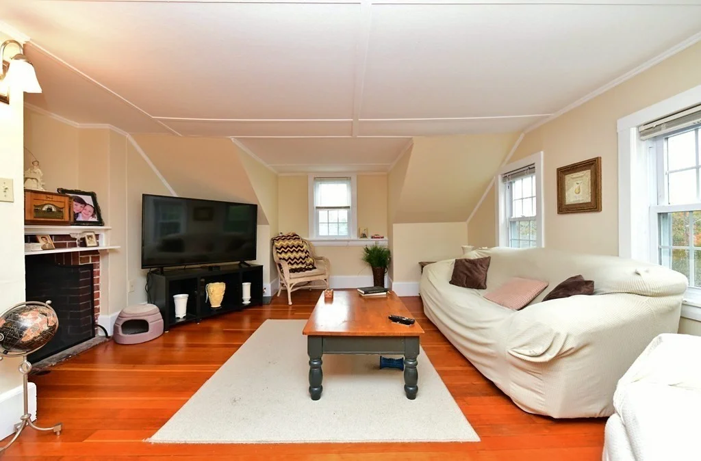 2 bed, 1 bath apartment for rent at 6 Bournedale Rd Unit 6B 2nd FL, Bournedale — photo 9 of 38