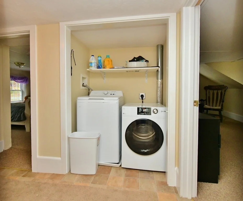 2 bed, 1 bath apartment for rent at 6 Bournedale Rd Unit 6B 2nd FL, Bournedale — photo 13 of 38