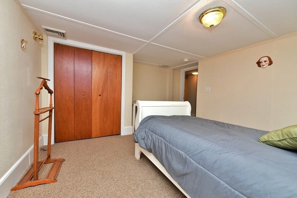 2 bed, 1 bath apartment for rent at 6 Bournedale Rd Unit 6B 2nd FL, Bournedale — photo 19 of 38