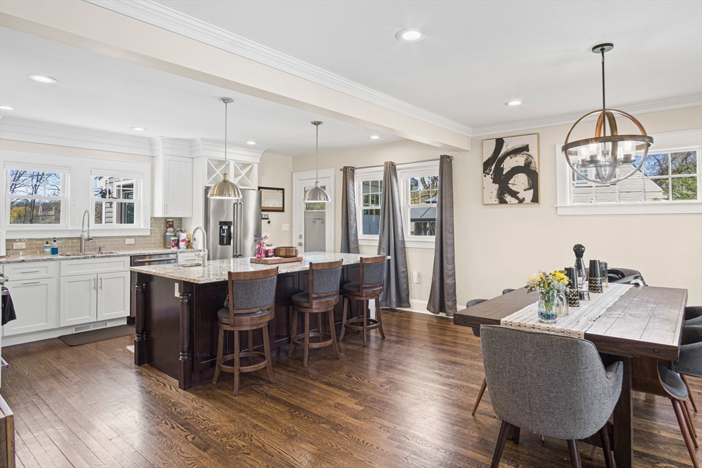 4 bed, 3 bath apartment for rent at 6 Bow, Woburn — photo 6 of 32