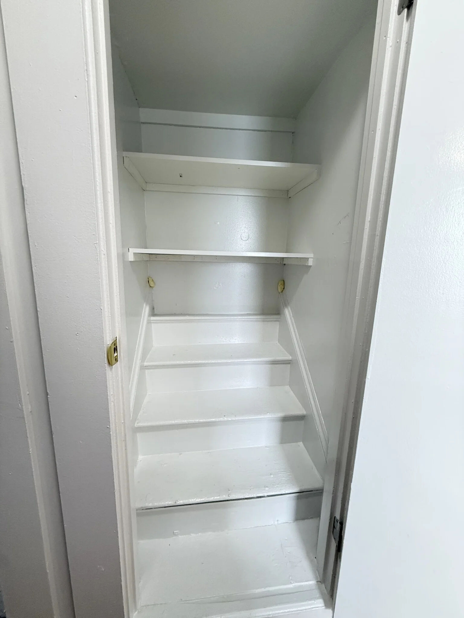 3 bed, 1 bath apartment for rent at 6 Bowdoin Park Unit 1, Dorchester — photo 10 of 10