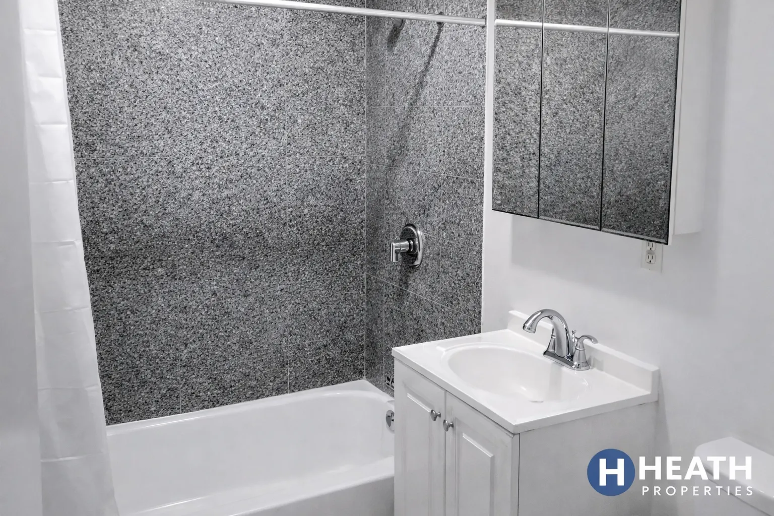 3 bed, 1 bath apartment for rent at 6 Bowdoin Park Unit 2, Dorchester — photo 5 of 8