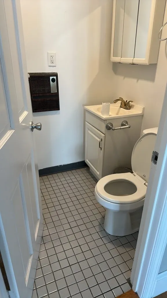 2 bed, 2 bath apartment for rent at 6 Bowdoin Park Unit 3, Dorchester — photo 4 of 12