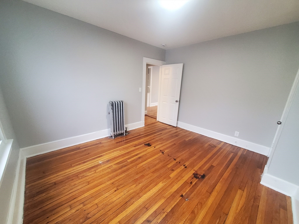 3 bed, 1 bath apartment for rent at 6 Boyd St Unit 3, Dorchester — photo 10 of 14