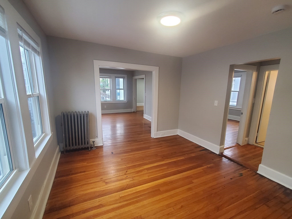 3 bed, 1 bath apartment for rent at 6 Boyd St Unit 3, Dorchester — photo 5 of 14