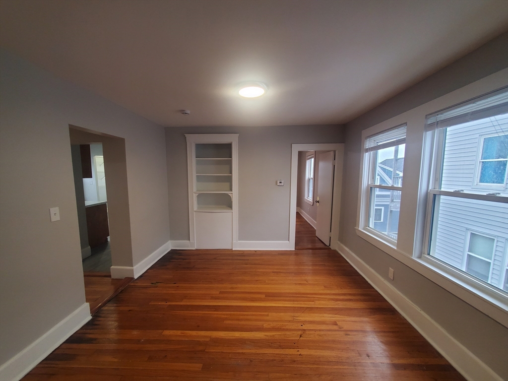 3 bed, 1 bath apartment for rent at 6 Boyd St Unit 3, Dorchester — photo 3 of 14