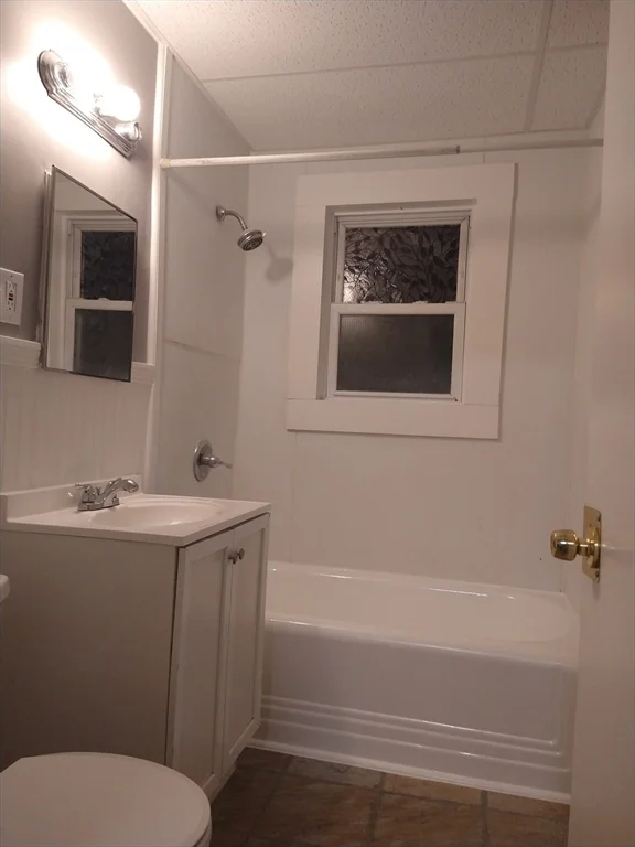 3 bed, 1 bath apartment for rent at 6 Brandon Unit 2, Dudley — photo 5 of 13