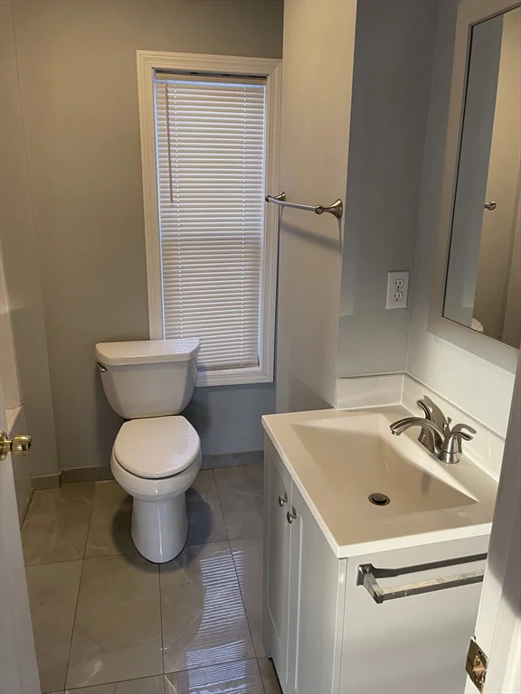 4 bed, 2 bath apartment for rent at 6 Brattle St Unit 0, North Worcester — photo 8 of 20