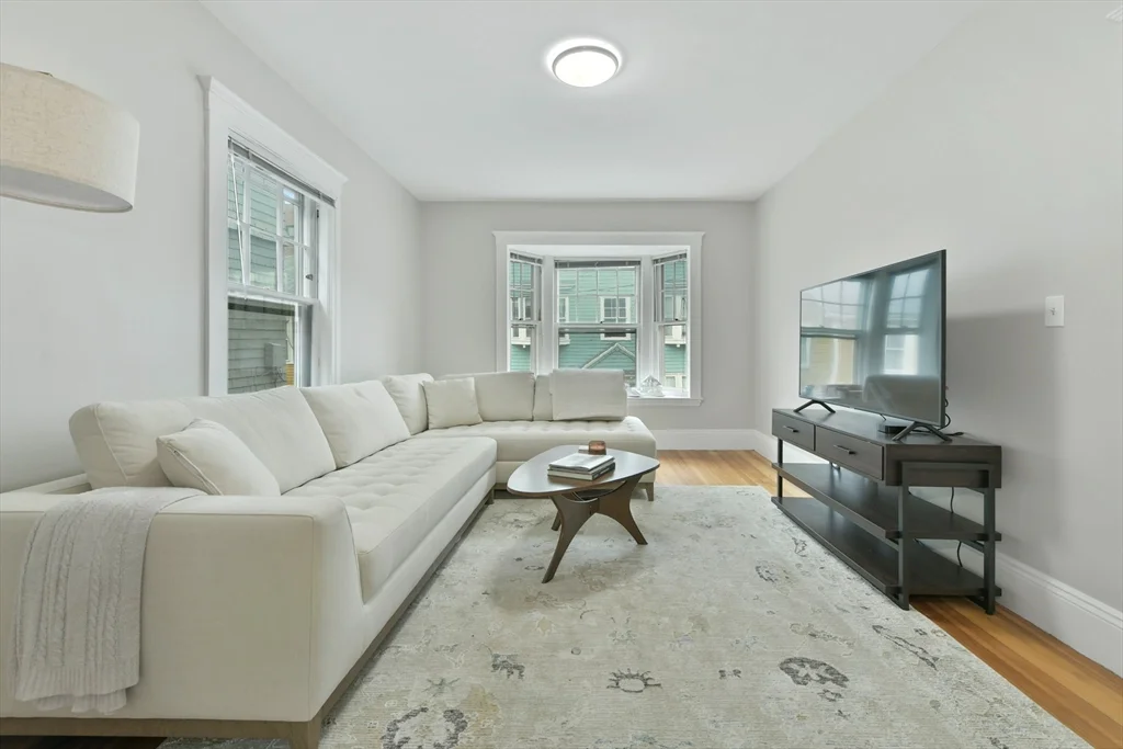 2 bed, 1 bath apartment for rent at 6 Brewer Unit 2, West Cambridge — photo 6 of 14