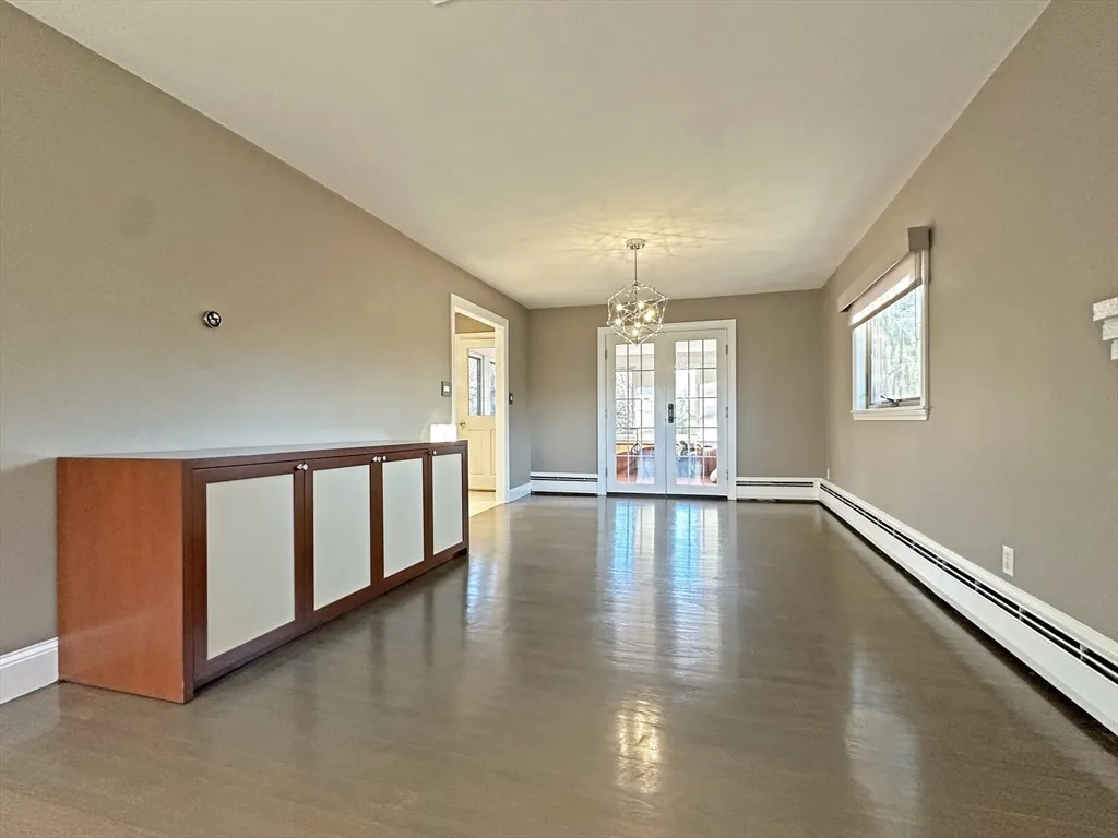 4 bed, 3 bath apartment for rent at 6 Brownson Ter, Jamaica Plain — photo 10 of 38