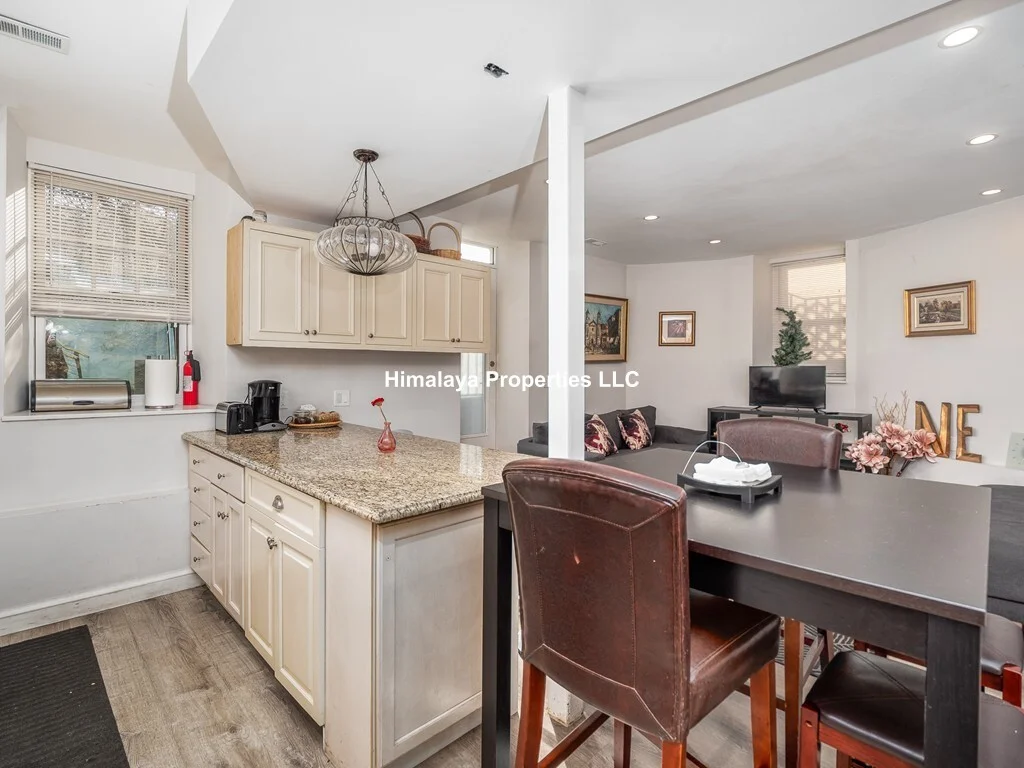 6 bed, 3.5 bath apartment for rent at 6 Buckley Ave Unit 1, Jamaica Plain — photo 2 of 15