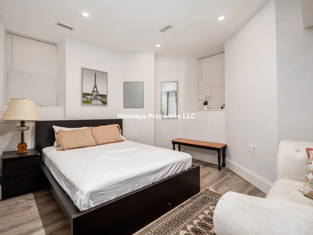 6 bed, 3.5 bath apartment for rent at 6 Buckley Ave Unit 1, Jamaica Plain — photo 8 of 15