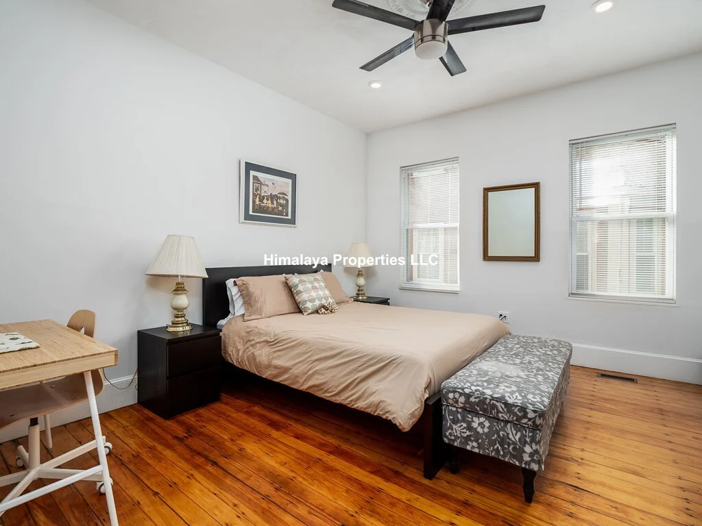 6 bed, 3.5 bath apartment for rent at 6 Buckley Ave Unit 1, Jamaica Plain — photo 11 of 15