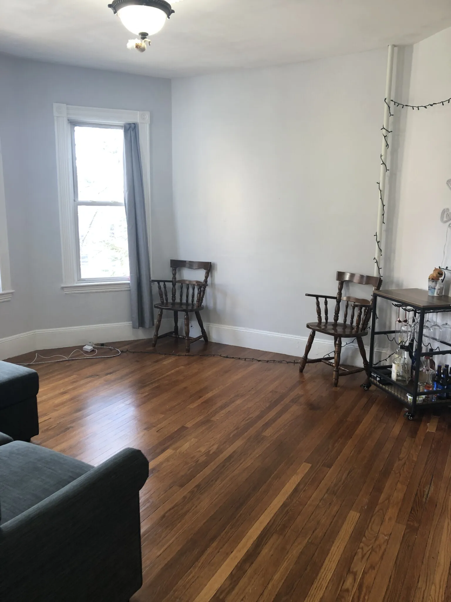 3 bed, 2 bath apartment for rent at 6 Bucknam St Unit 1, Mission Hill — photo 3 of 9