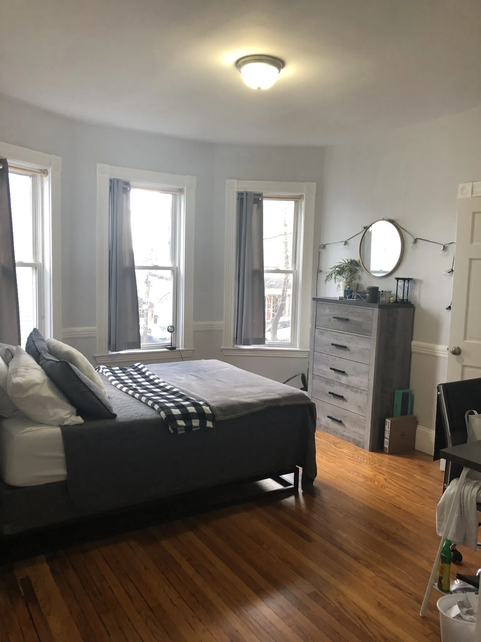 3 bed, 2 bath apartment for rent at 6 Bucknam St Unit 1, Mission Hill — photo 5 of 9