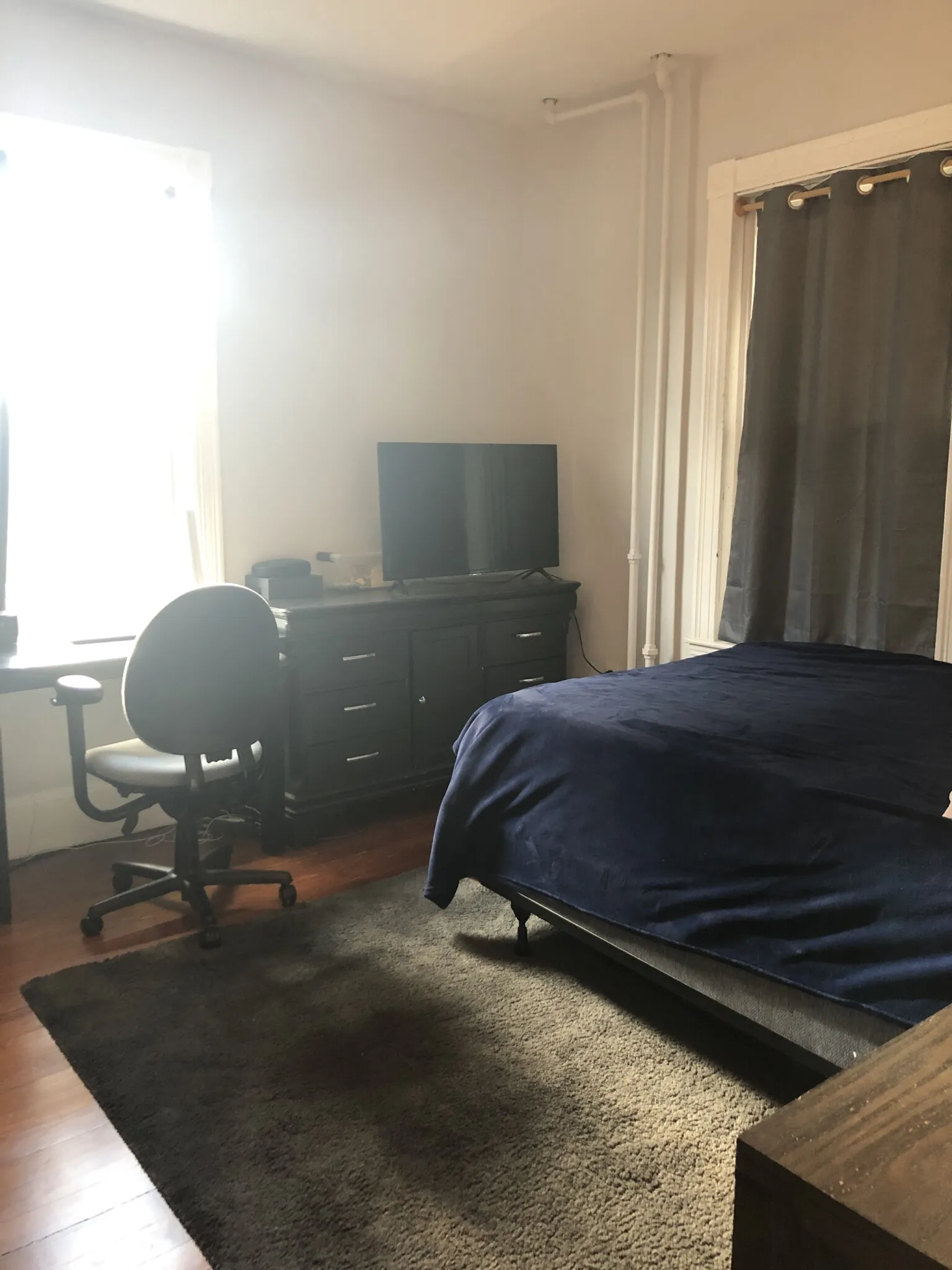 3 bed, 2 bath apartment for rent at 6 Bucknam St Unit 1, Mission Hill — photo 8 of 9