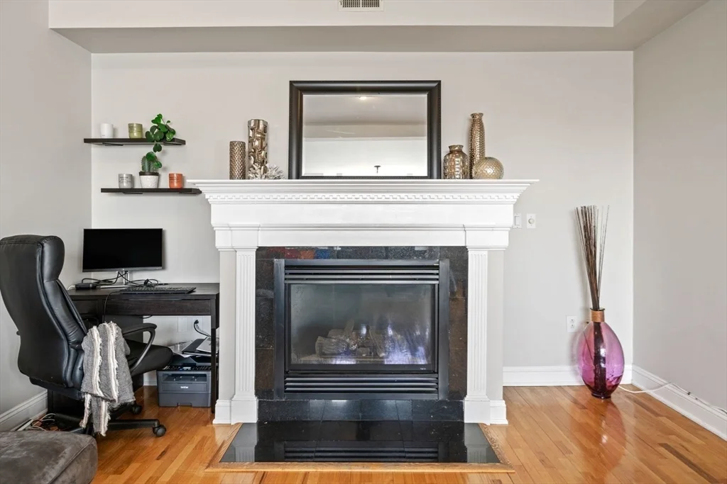 2 bed, 2 bath apartment for rent at 6 Burnham Pl Unit 2, South Boston — photo 8 of 24