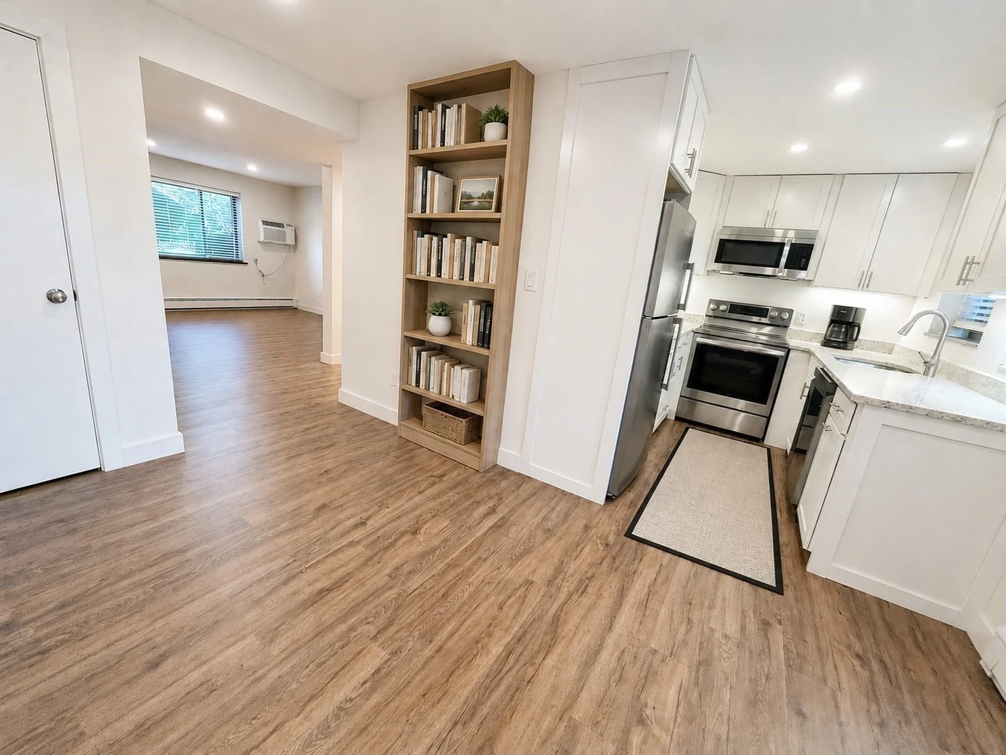 2 bed, 1 bath apartment for rent at 6 C Charlesbank Way Unit C, Waltham — photo 3 of 16