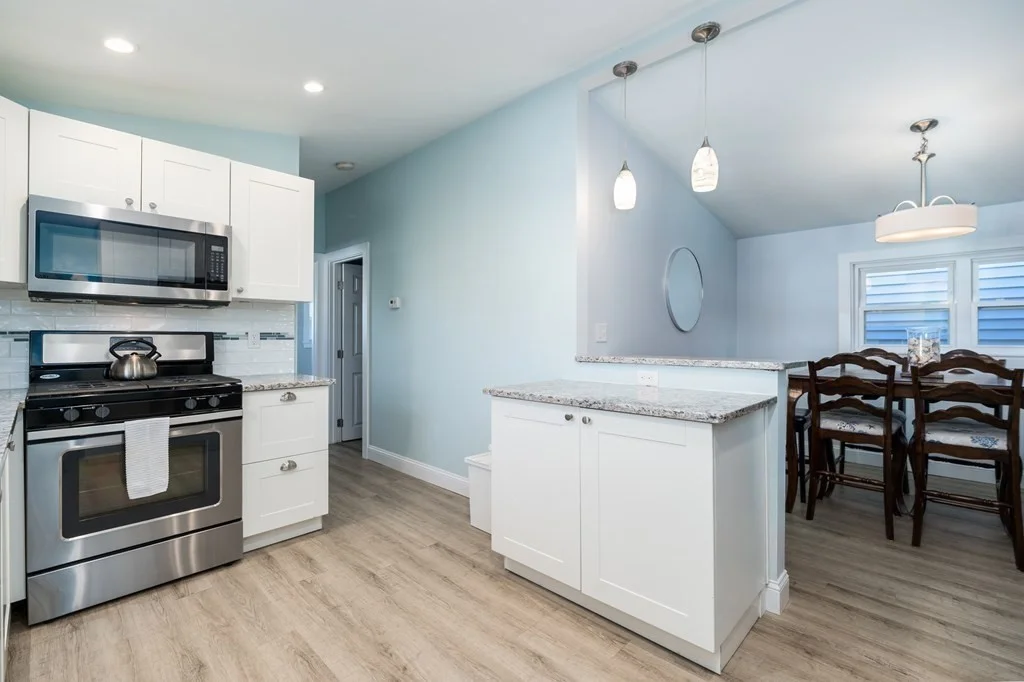 2 bed, 1 bath apartment for rent at 6 Cabo Dr Unit Winter, East Gloucester — photo 3 of 20