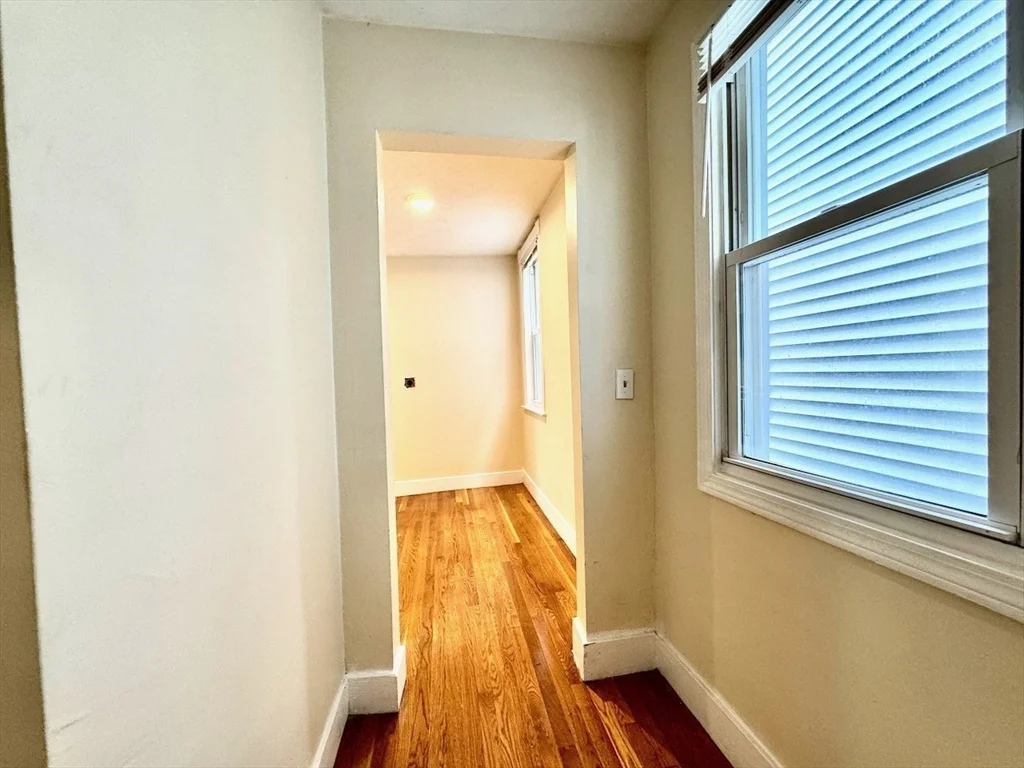 4 bed, 1 bath apartment for rent at 6 Calder St Unit 3, Dorchester — photo 11 of 23