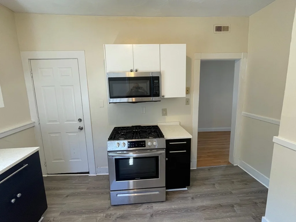 4 bed, 1 bath apartment for rent at 6 Calder St Unit 3, Dorchester — photo 16 of 23