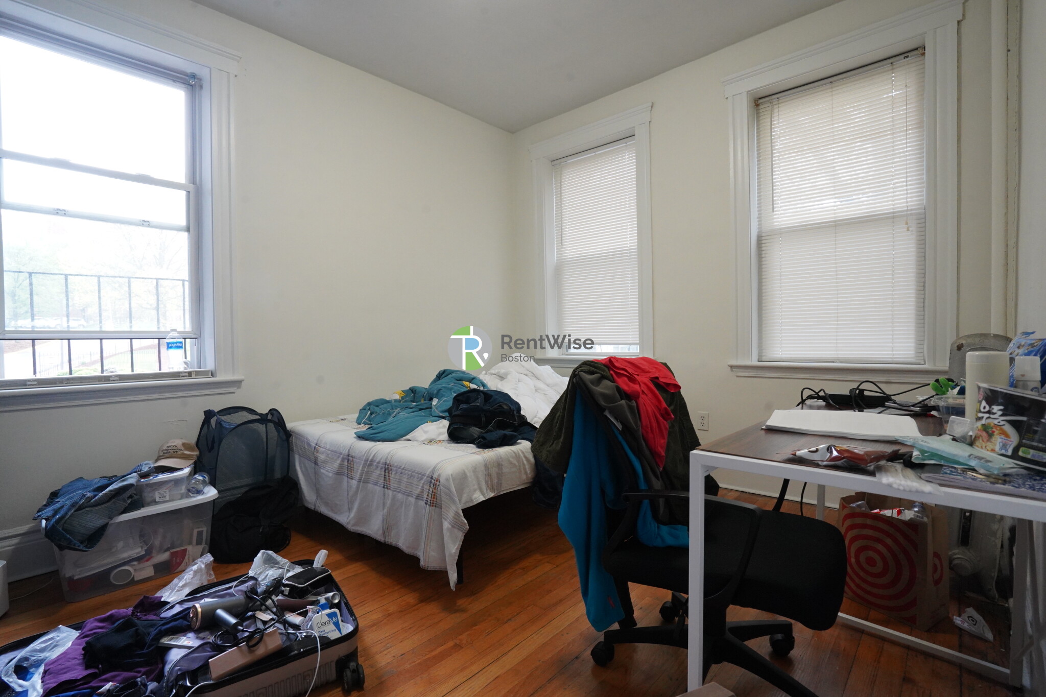 2 bed, 1 bath apartment for rent at 6 Camelot Ct Unit 12, Brighton — photo 1 of 32