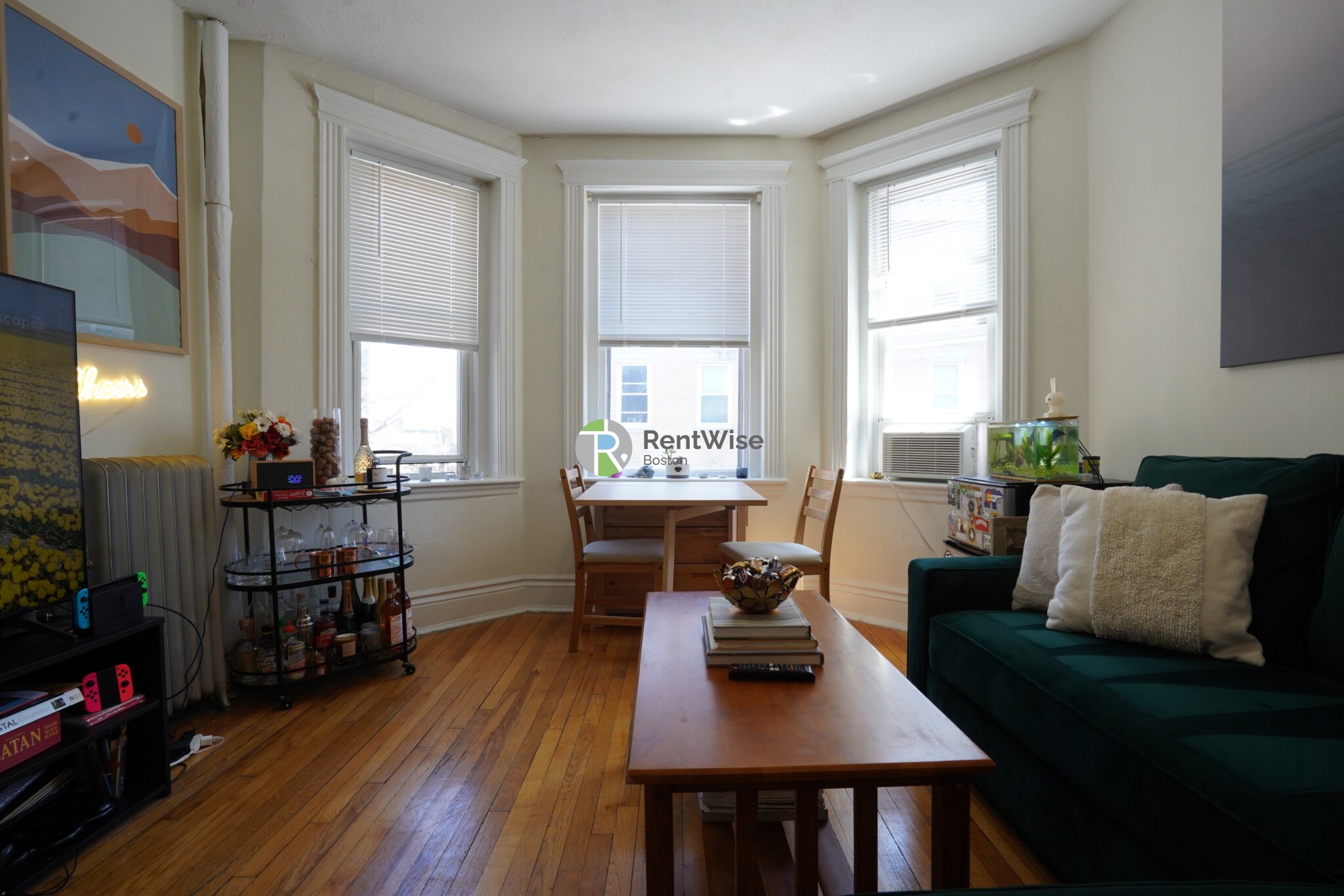 1.5 bed, 1 bath apartment for rent at 6 Camelot Ct Unit 14, Brighton — photo 1 of 20