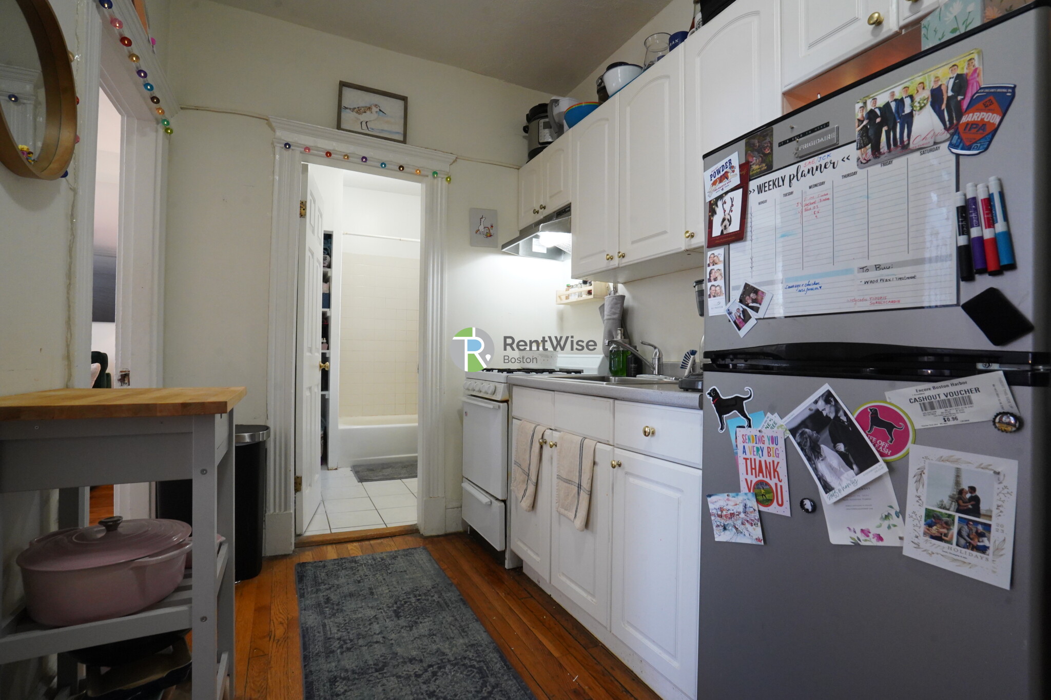 1.5 bed, 1 bath apartment for rent at 6 Camelot Ct Unit 14, Brighton — photo 16 of 20