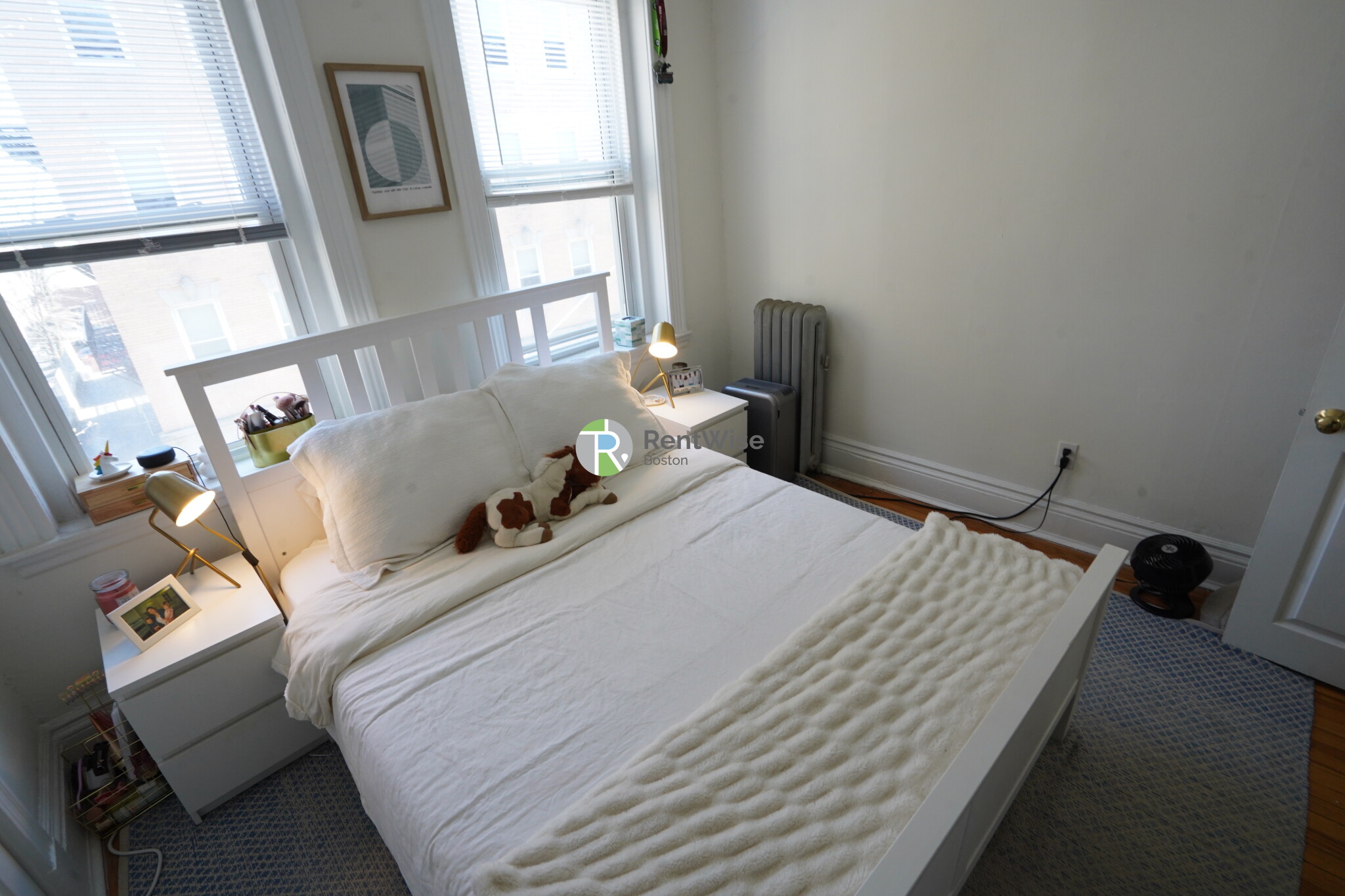1.5 bed, 1 bath apartment for rent at 6 Camelot Ct Unit 14, Brighton — photo 8 of 20