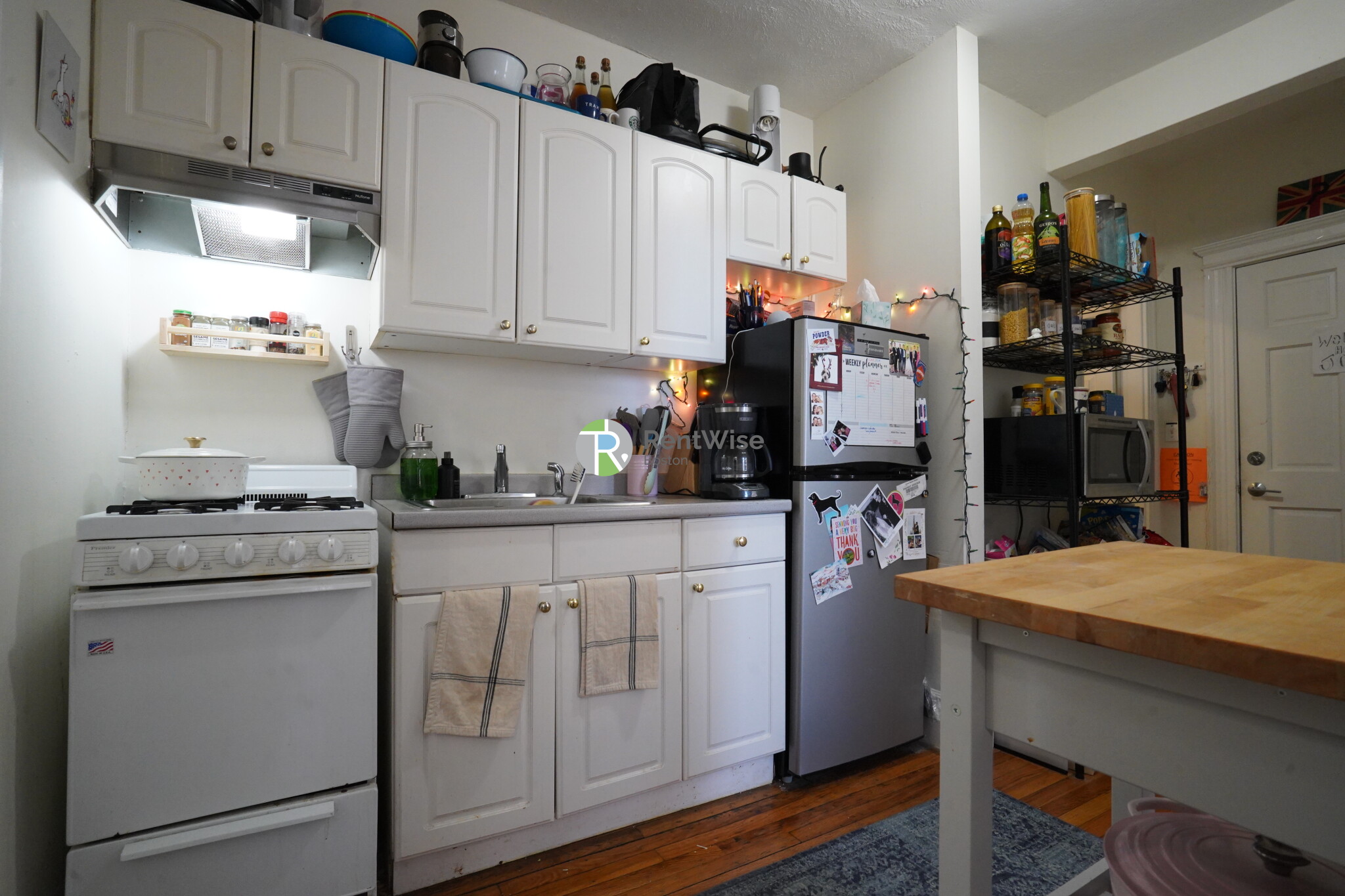 1.5 bed, 1 bath apartment for rent at 6 Camelot Ct Unit 14, Brighton — photo 14 of 20