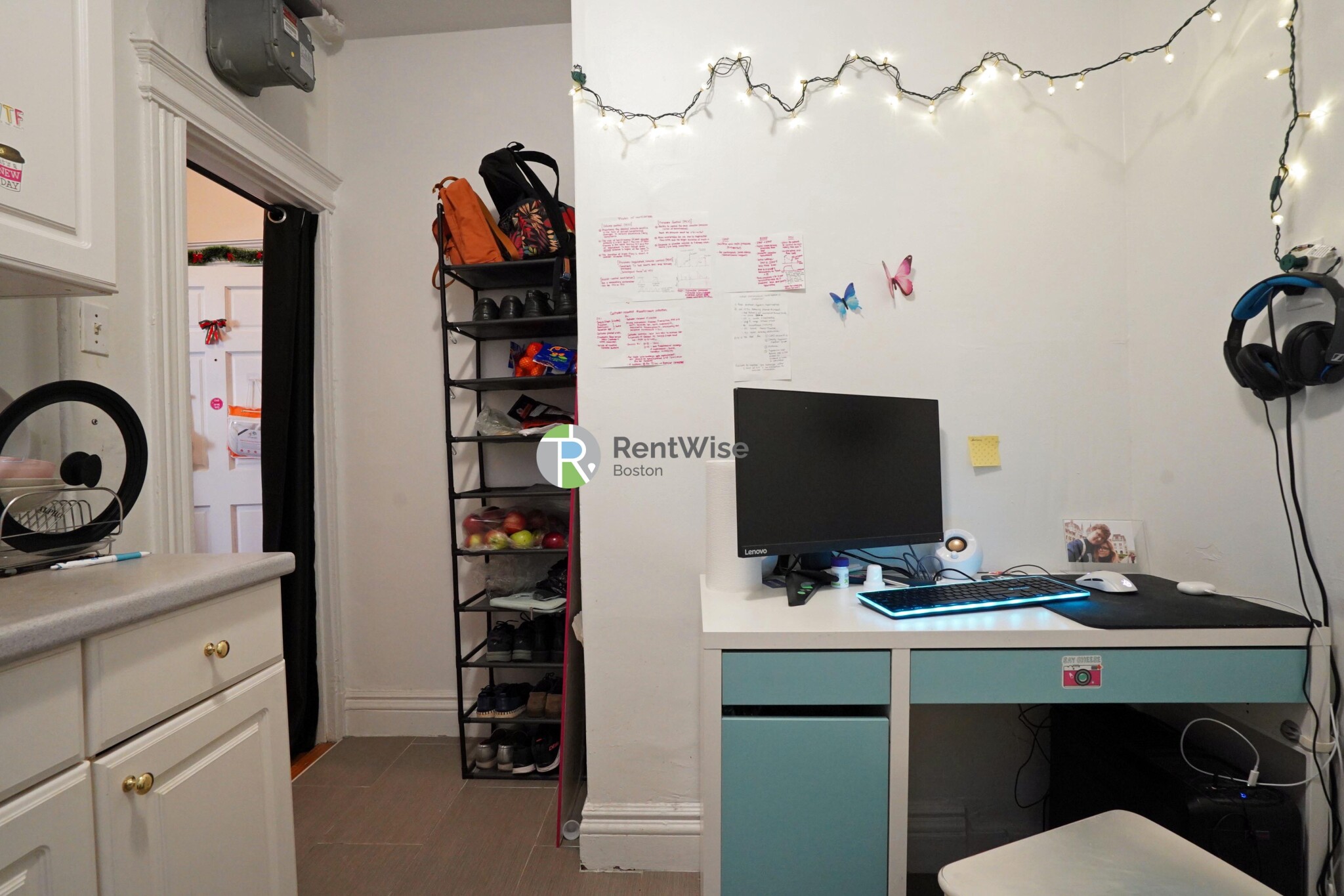 Studio bed, 1 bath apartment for rent at 6 Camelot Ct Unit 16, Brighton — photo 16 of 21