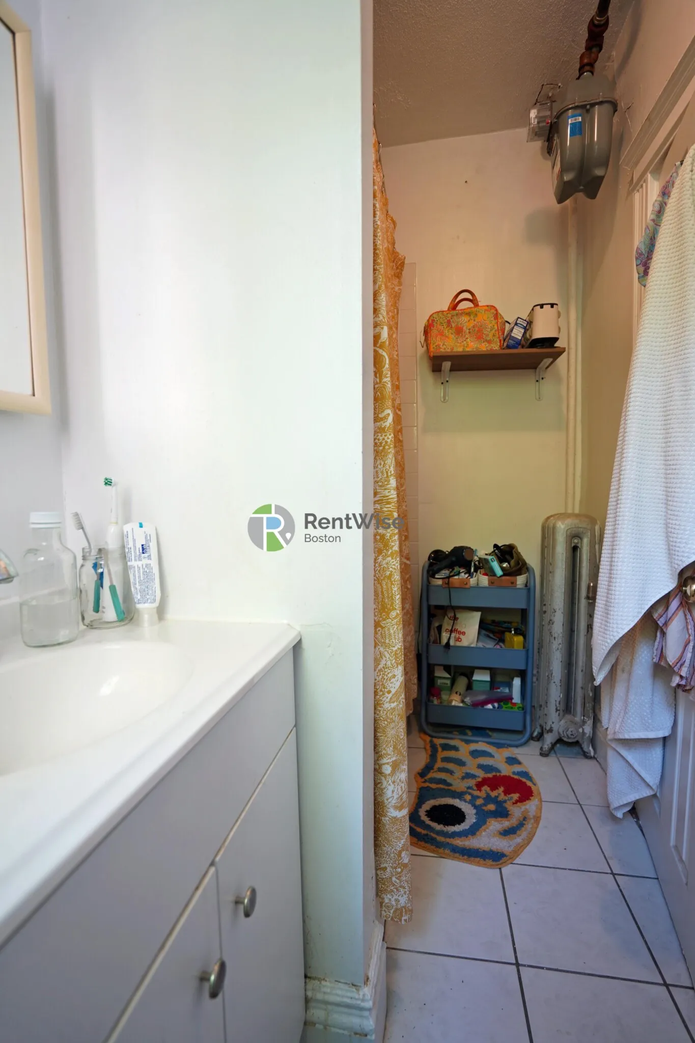 1 bed, 1 bath apartment for rent at 6 Camelot Ct Unit 17, Brighton — photo 18 of 21