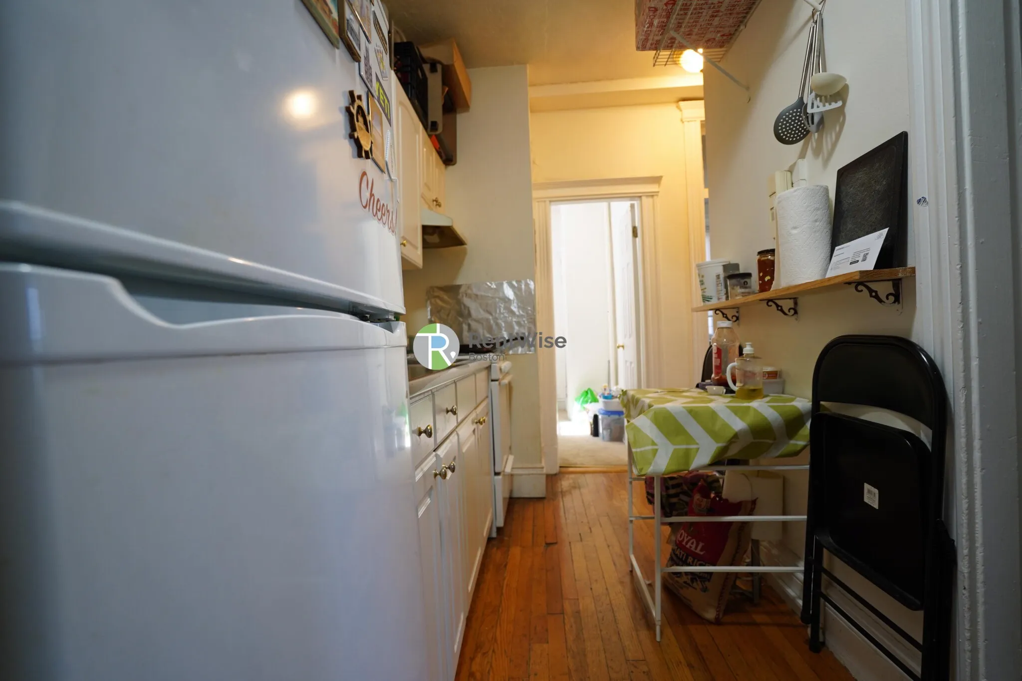 2 split bed, 1 bath apartment for rent at 6 Camelot Ct Unit 6, Brighton — photo 9 of 16