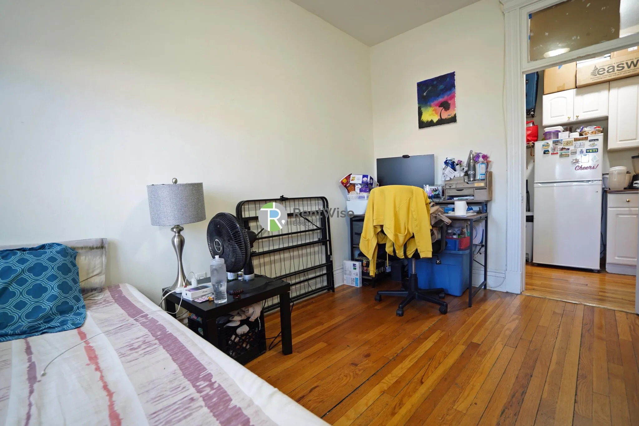 2 split bed, 1 bath apartment for rent at 6 Camelot Ct Unit 6, Brighton — photo 11 of 16