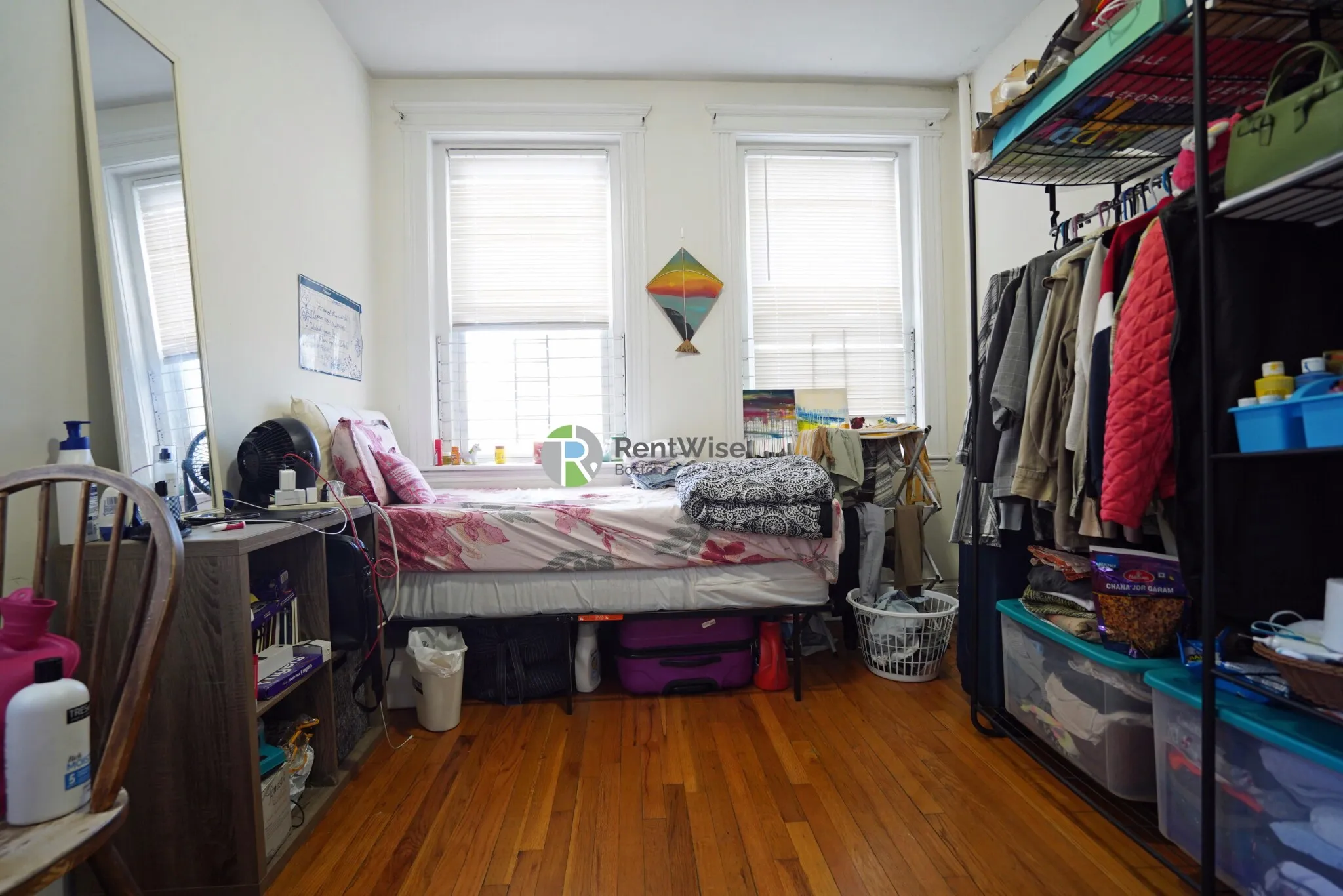 2 split bed, 1 bath apartment for rent at 6 Camelot Ct Unit 6, Brighton — photo 1 of 16