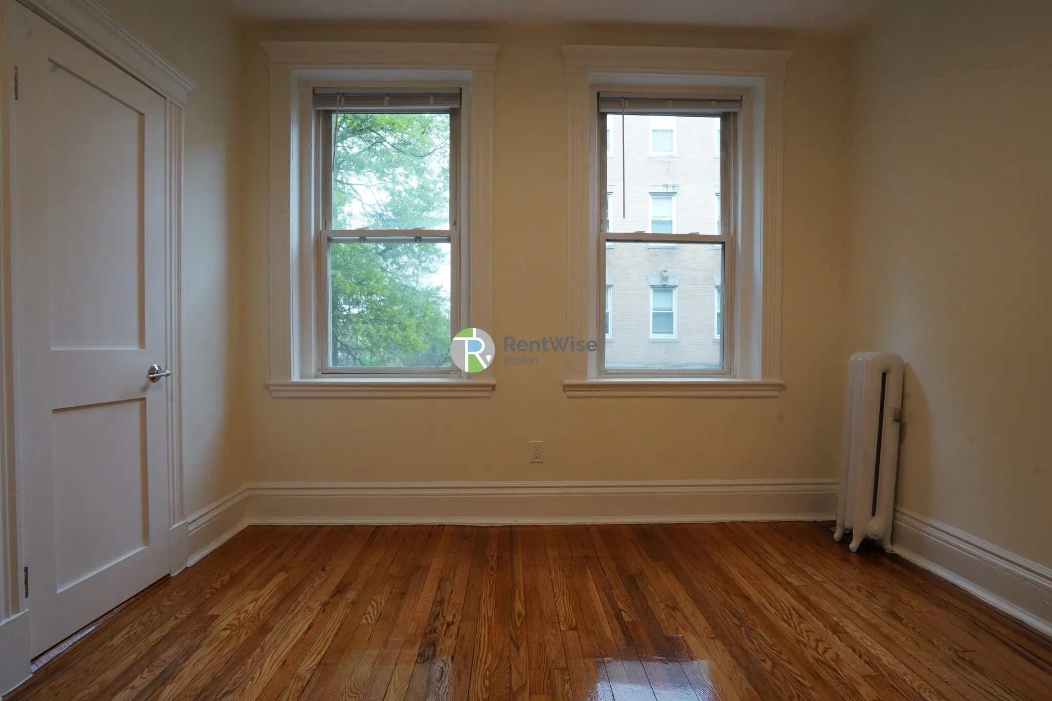 1 bed, 1 bath apartment for rent at 6 Camelot Ct Unit 8, Brighton — photo 11 of 16
