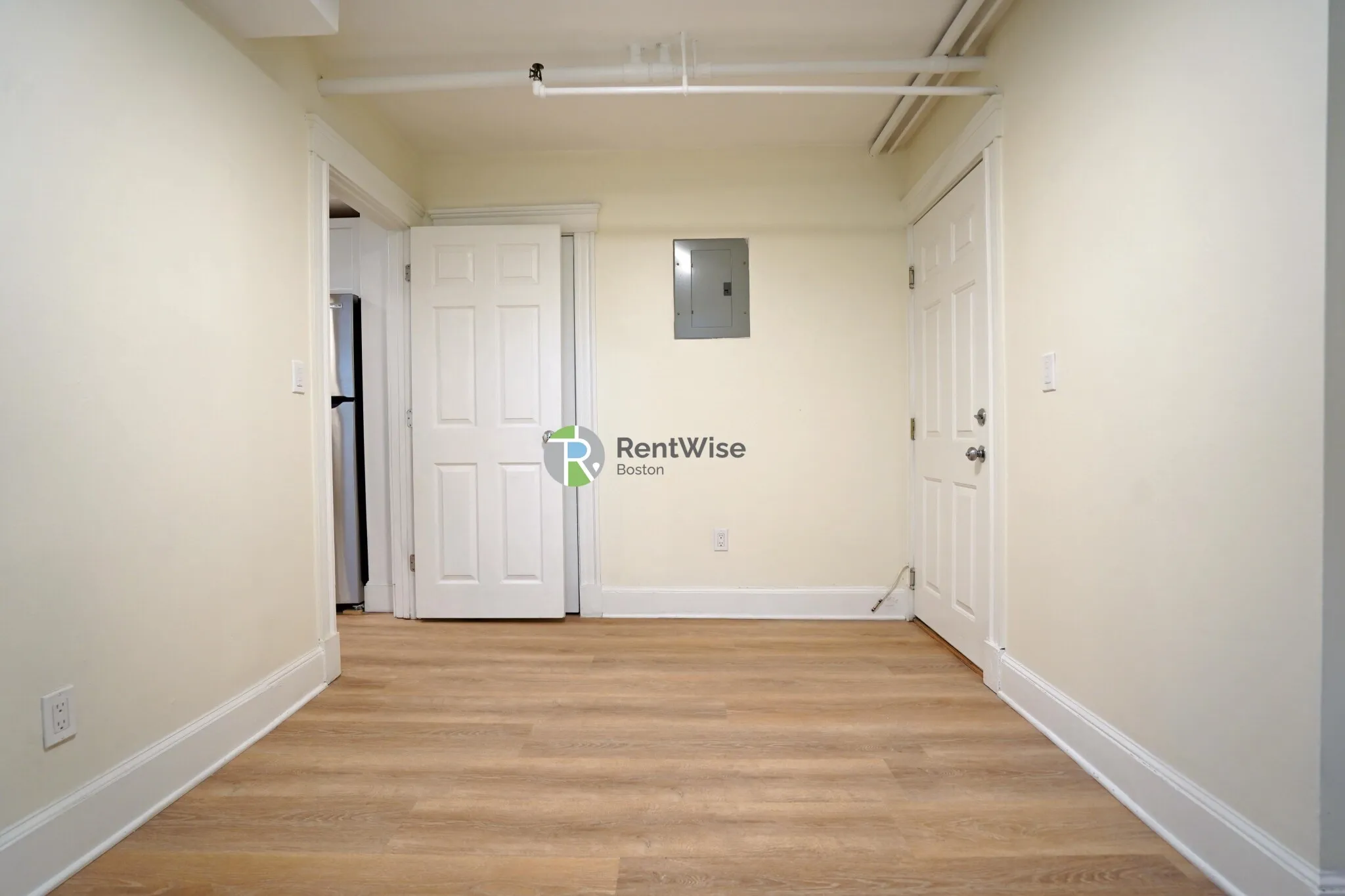2 bed, 1 bath apartment for rent at 6 Camelot Ct Unit A, Brighton — photo 9 of 19