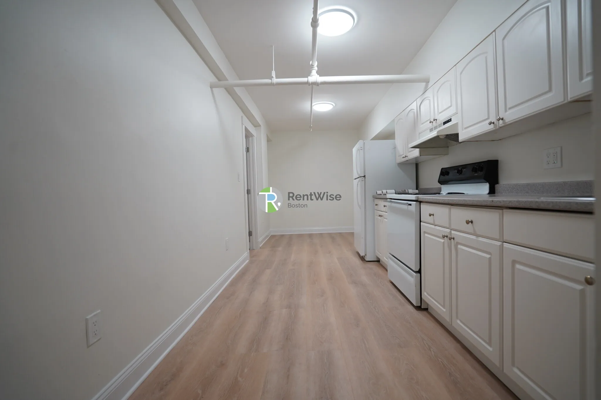 2 bed, 1 bath apartment for rent at 6 Camelot Ct Unit B, Brighton — photo 9 of 22