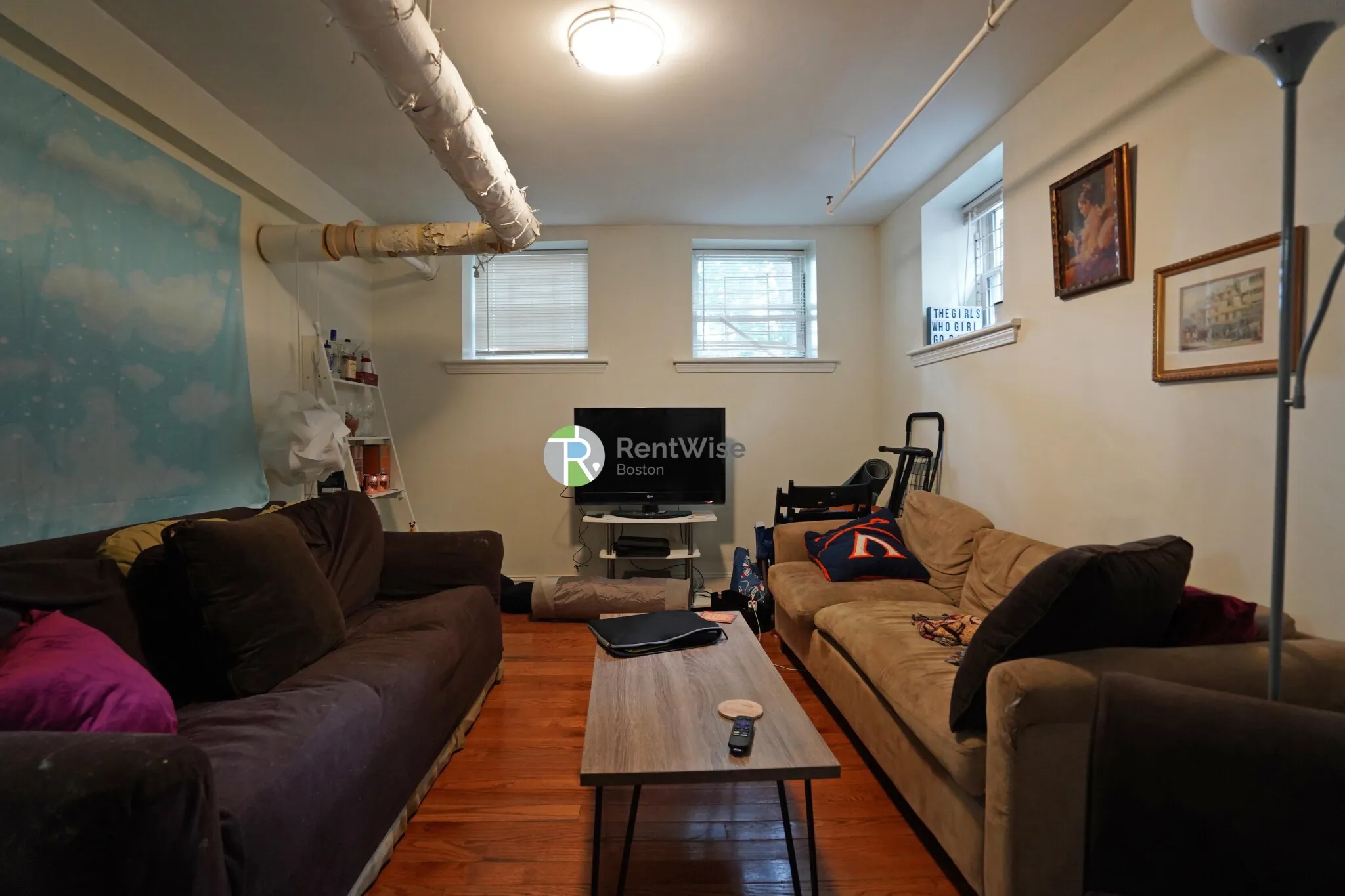 3 bed, 2 bath apartment for rent at 6 Camelot Ct Unit C, Brighton — photo 1 of 18