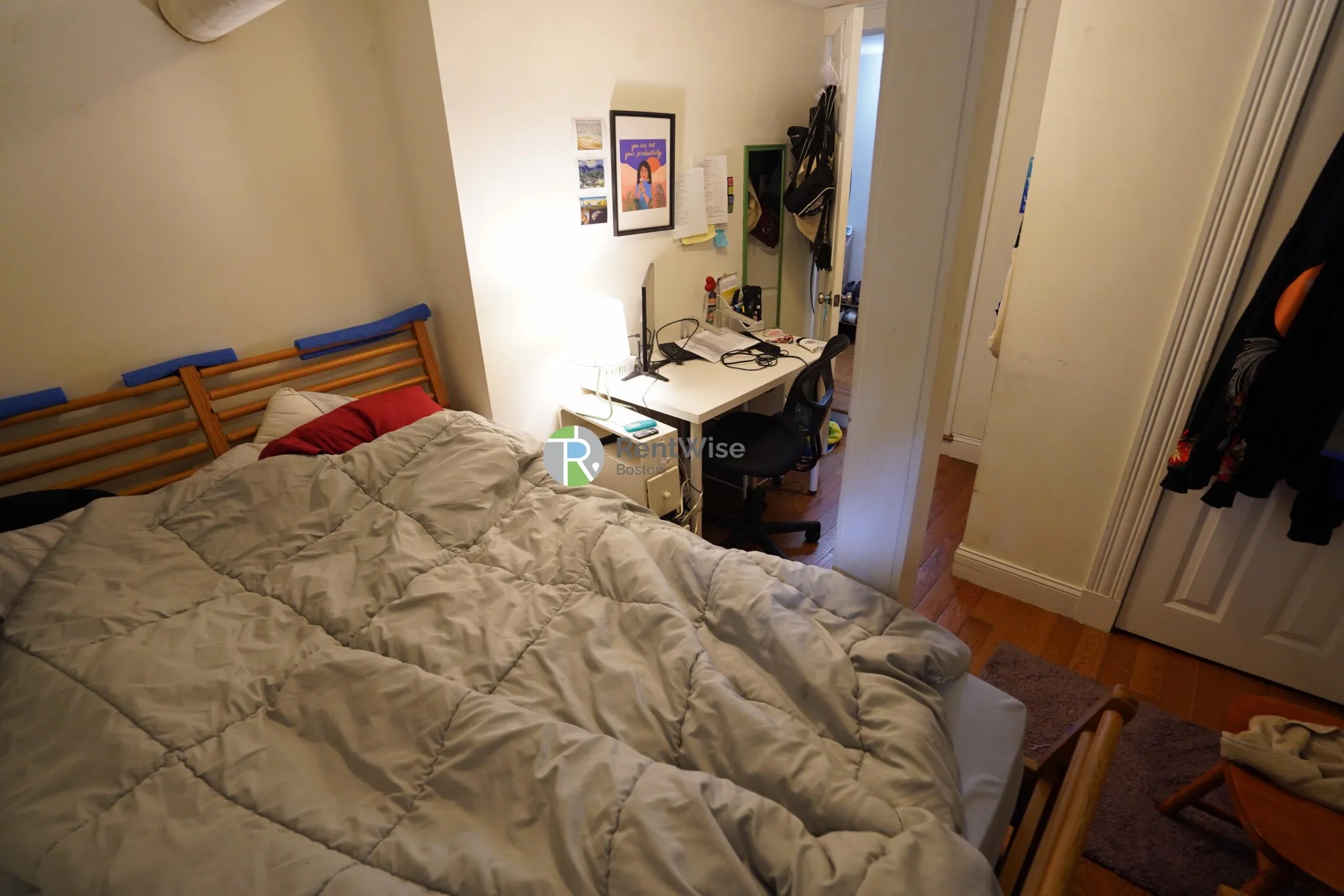 3 bed, 2 bath apartment for rent at 6 Camelot Ct Unit C, Brighton — photo 14 of 18