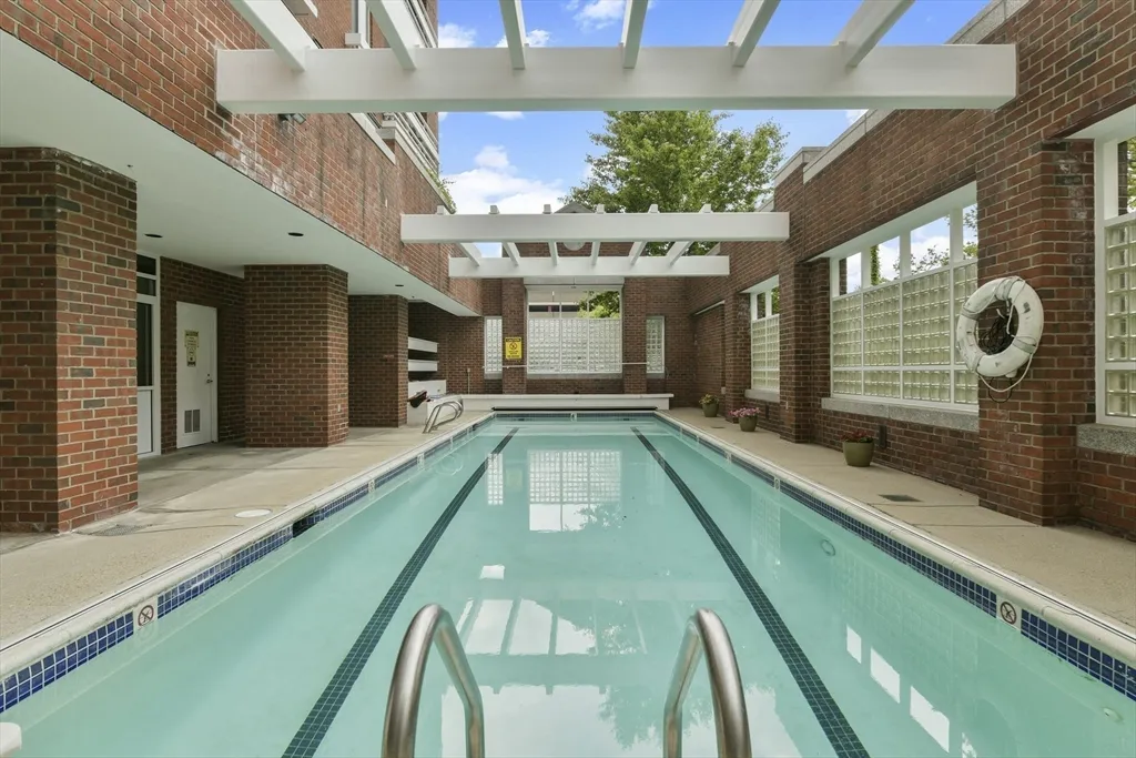 1 bed, 1 bath apartment for rent at 6 Canal Park Unit 408, East Cambridge — photo 8 of 41