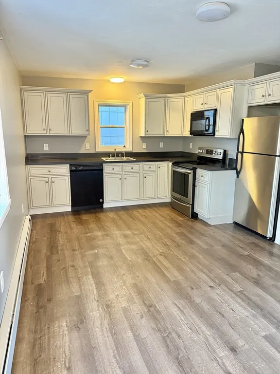 2 bed, 1 bath apartment for rent at 6 Canal Unit B, Sutton