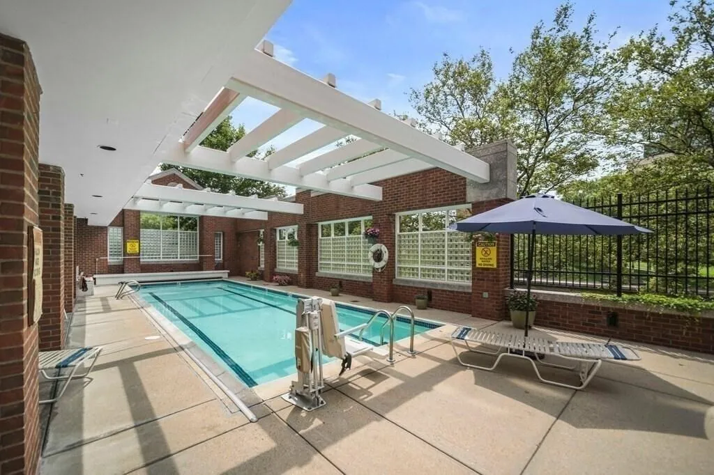 3 bed, 2 bath apartment for rent at 6 Canal Unit PH1, East Cambridge — photo 20 of 22