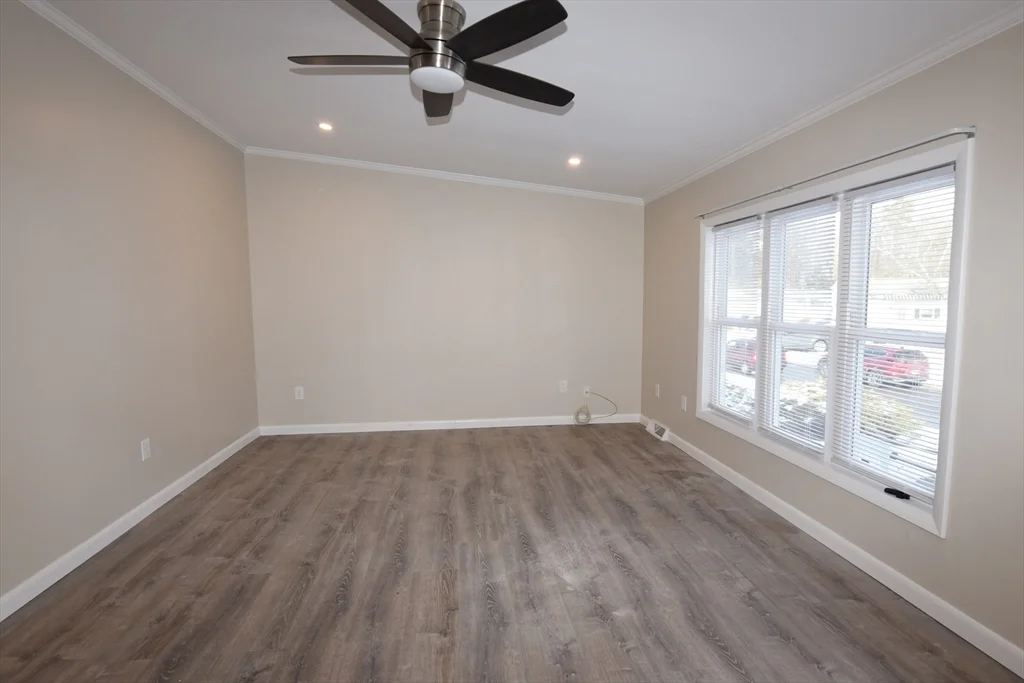 2 bed, 2 bath apartment for rent at 6 Canterbury Ln Unit 6, Rockland — photo 5 of 34