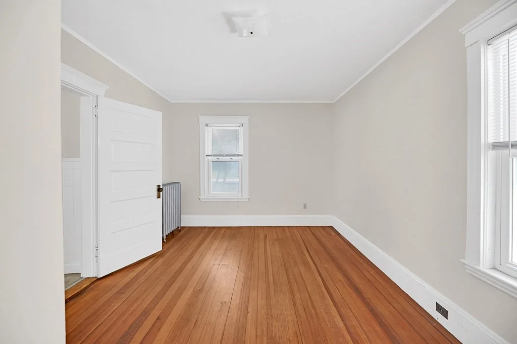 2 bed, 1 bath apartment for rent at 6 Castleton St Unit 2, Jamaica Plain — photo 9 of 10